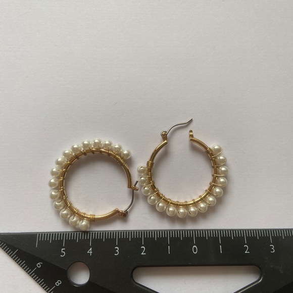 Vintage Pearl stud plated gold earrings - Picture 4 of 4